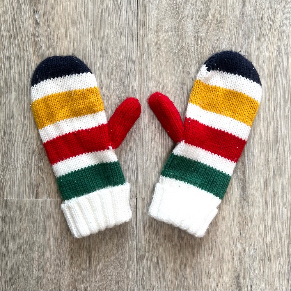 Hudson’s Bay Classic Multistripe Fleece-Lined Mittens S/M